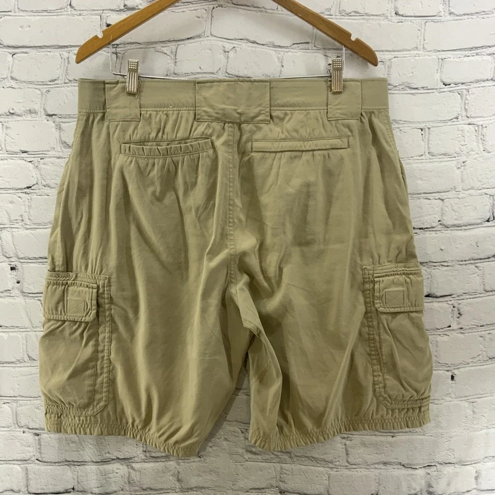 Eddie Bauer good preowned
